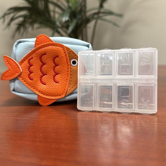 Orange Fish Coin or Pill Purse Leatherette Pouch - Picture 2 of 2